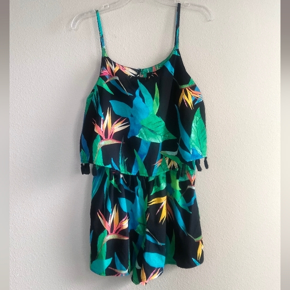 a.n.a Size Small Tropical Floral Print Romper - Black  Green And Blue - Picture 1 of 3